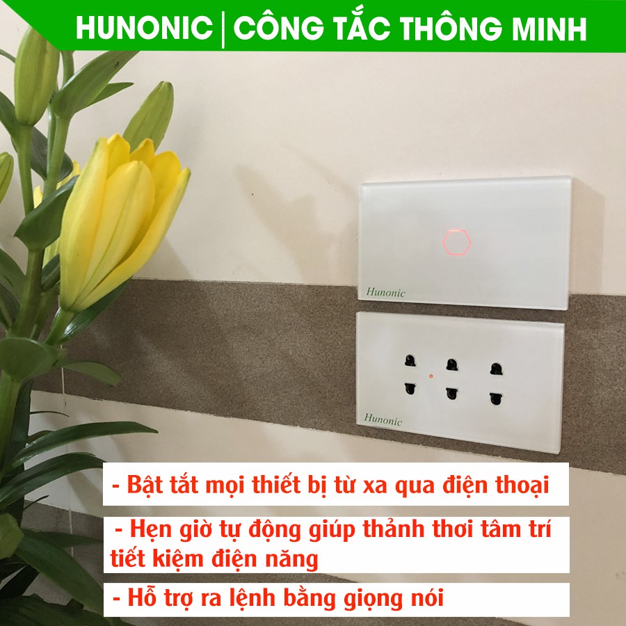 Công tắc thông minh Hunonic 1 nút hỗ trợ Google Assistant . Công tắc cảm ứng WIFI kính cường lực- Công tắc điện 2 màu đen trắng | Hàng Việt Nam Chất Lượng Cao- BH 12 tháng