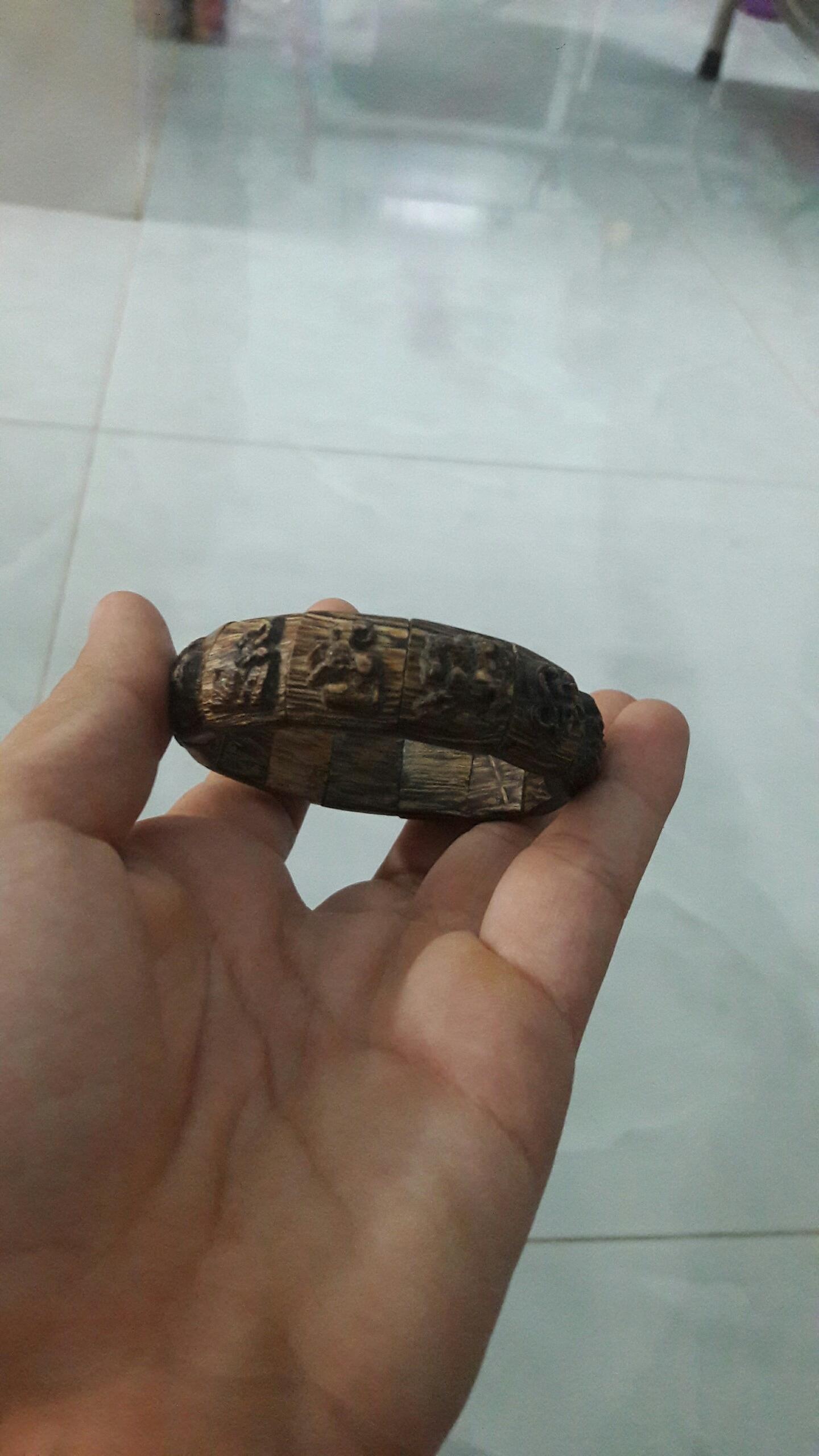 Vòng tay trầm sánh 12 con giáp
