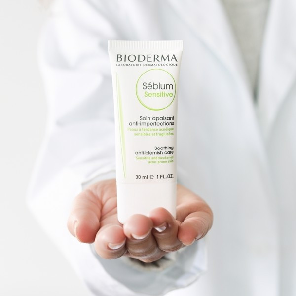 Kem Dưỡng Chăm Sóc Da Mụn, Nhạy Cảm Bioderma Sebium Sensitive