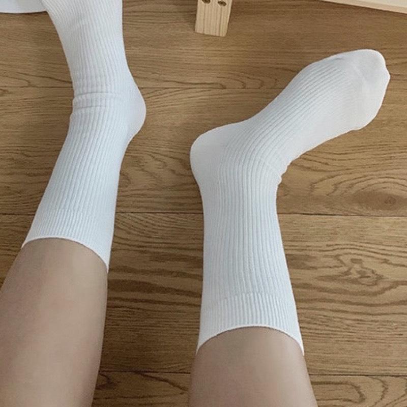 Tất Cổ Cao Vớ Trơn Nam Nữ Màu Đen Trắng Phong Cách Basic, Tất Công Sở Đi Giày Tây Cotton Cao Cấp Maxshopdoc