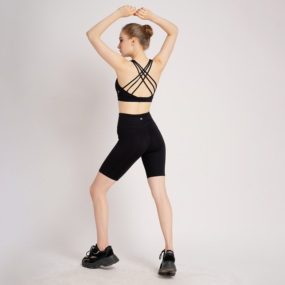 Set Quần áo tập Yoga Gym đùi 6 dây thiết kế cao cấp Hibi Sports Áo 6 dây đan - Quần lưng cao ngang gối năng động H112 - Áo có mút nâng ngực