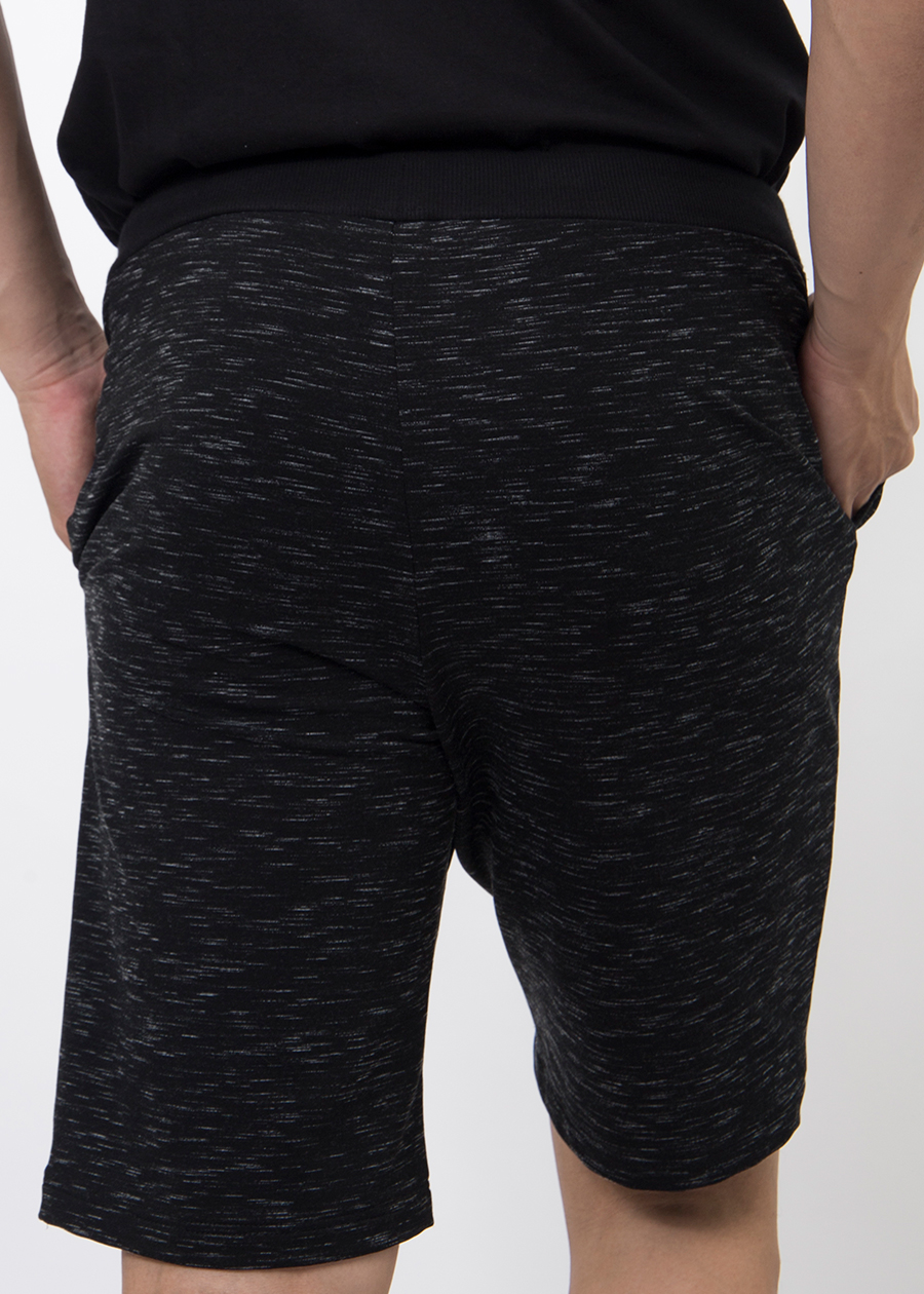 Quần Short Nỉ Lưng Thun Nam Novelty NQNMHTMT3R200049Q - Đen Xước Trắng