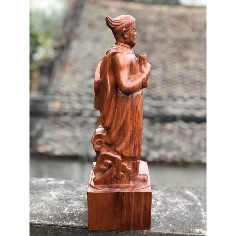 Tượng Trần Quốc Tuấn cao 40