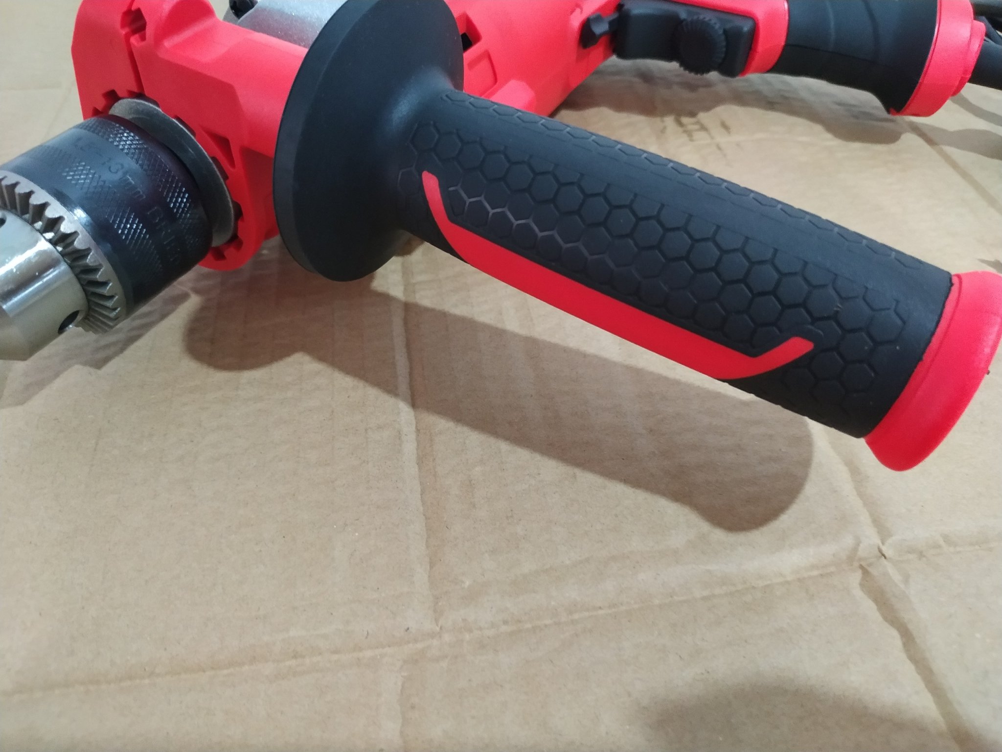 MÁY KHOAN BÊ TÔNG BTEC BT6025 13MM-750W- HÀNG CHÍNH HÃNG