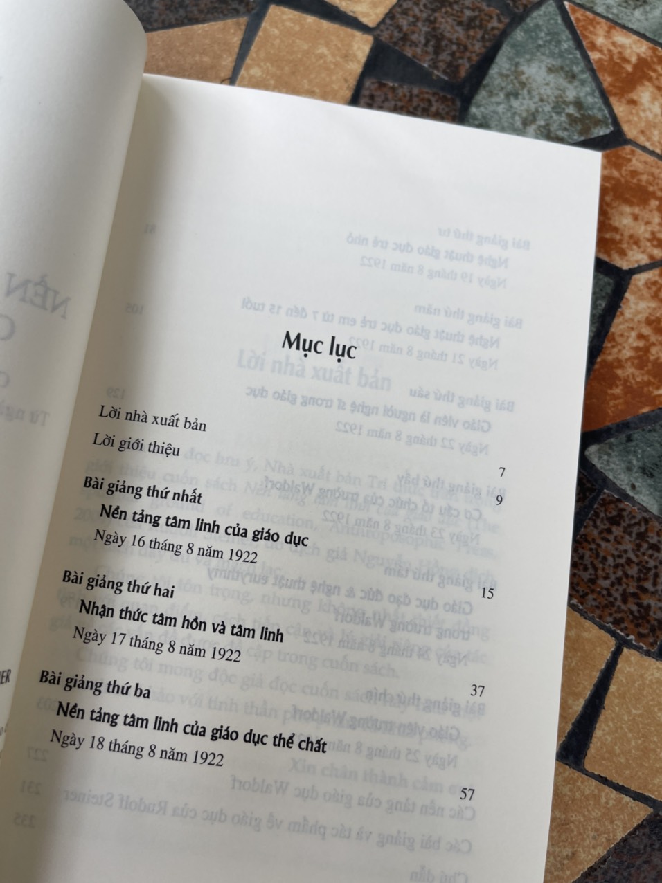 GIÁO DỤC TRẺ EM – Những bài giảng đầu tiên về giáo dục – NỀN TẢNG TÂM LINH CỦA GIÁO DỤC - Rudolf Steiner - Nguyễn Hồng dịch – Nxb Tri Thức