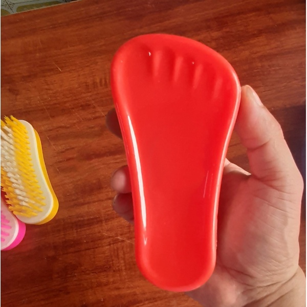 COMBO 2 Bàn chải giặt đồ, chà chân mẫu bàn chân siêu bền ( Giao Màu Ngẫu Nhiên )
