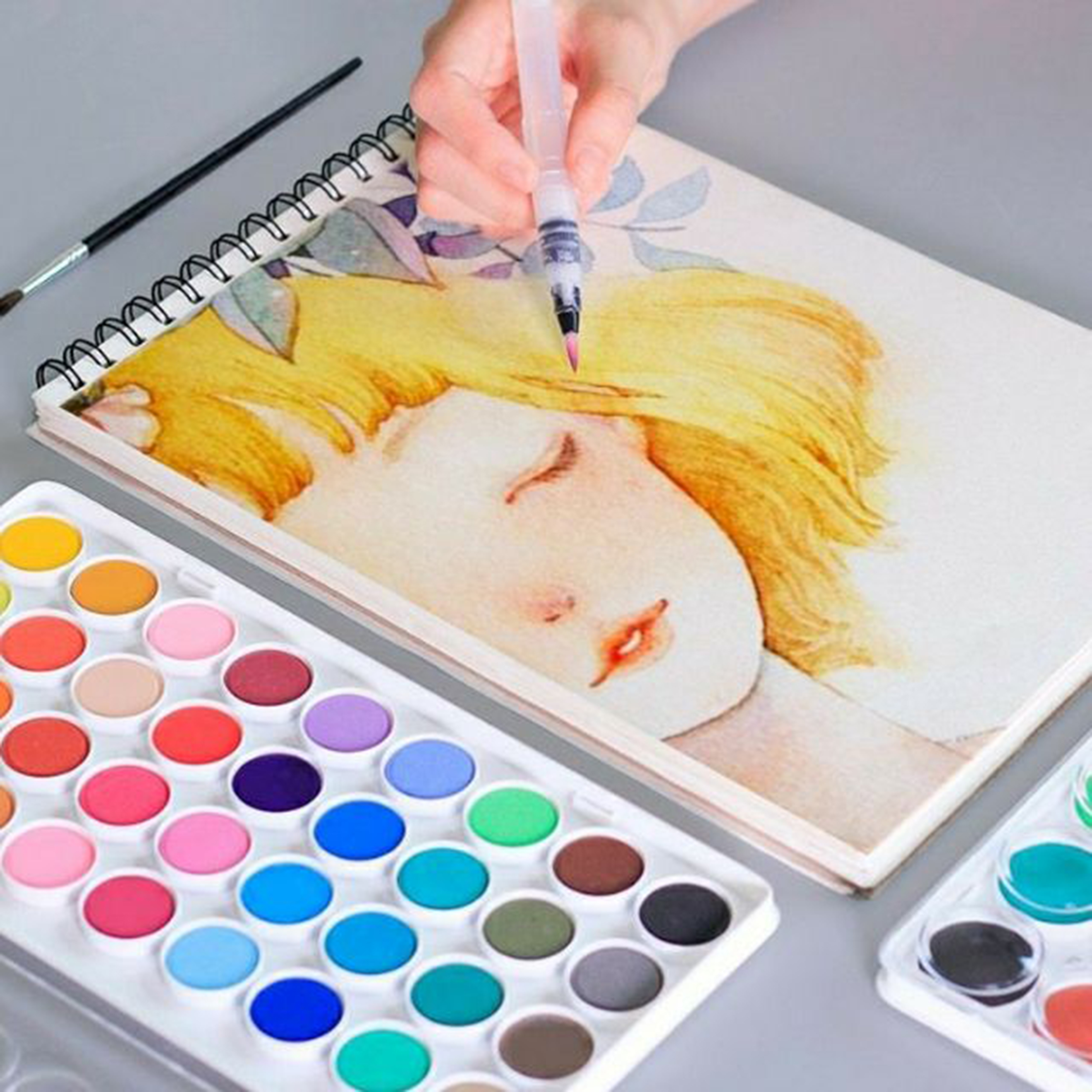 Bộ Màu Nước Water Color Cao Cấp 12/18/28/36 Màu Tặng Bút Lông Cọ Vẽ, Nắp Là Khay Pha Màu Tiện Dụng - Bộ Màu Nước Nhỏ Gọn Tiện Dụng Nhiều Màu Sắc Chất Lượng Vượt Trội - Hàng Chính Hãng VinBuy