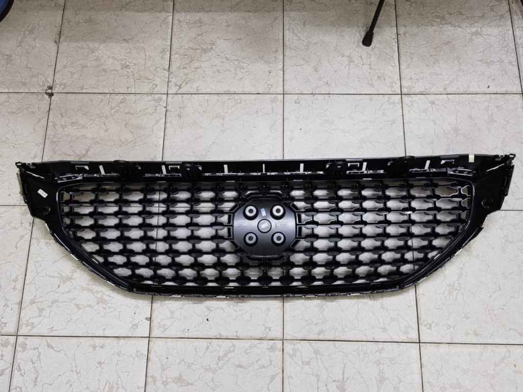 Mặt ga lăng liền Logo (Bầu trời sao) MG ZS (Bản Trung) 2020-
