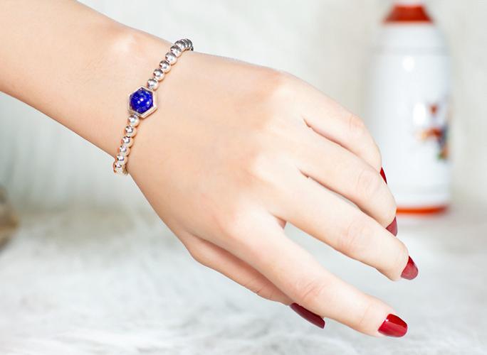 Vòng tay phong thủy đá Lapis thiên nhiên mix bạc 925 cho mạng Thủy Mộc, món quà trang sức phong thủy ý nghĩa may mắn tài lộc VT013