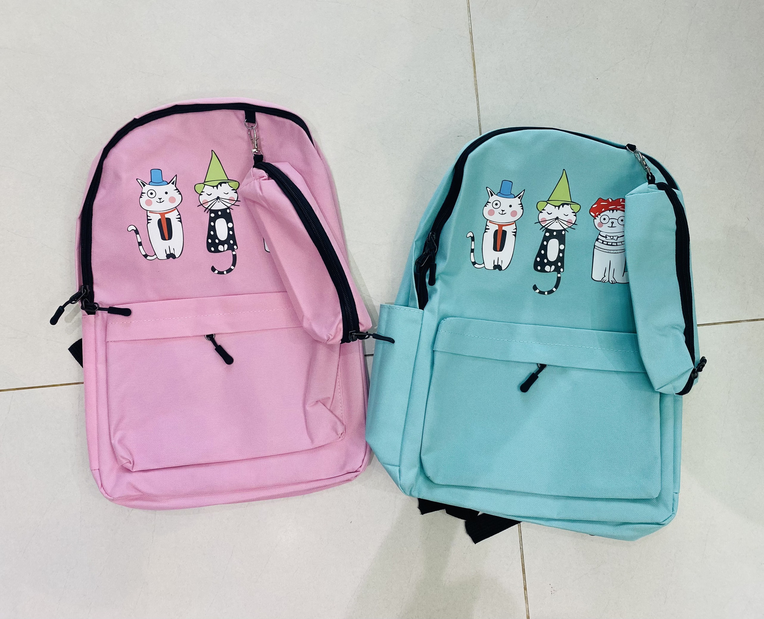 Balo Teen vải bố kèm bóp viết hình 3 chú mèo xinh xinh -