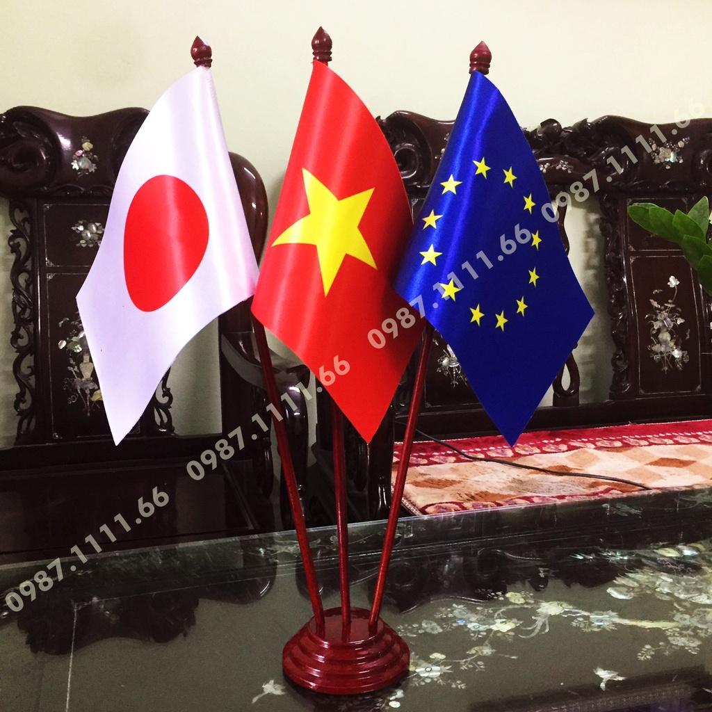 Cờ Để Bàn Gỗ 3 nước Việt Nam - Nhật Bản - EU