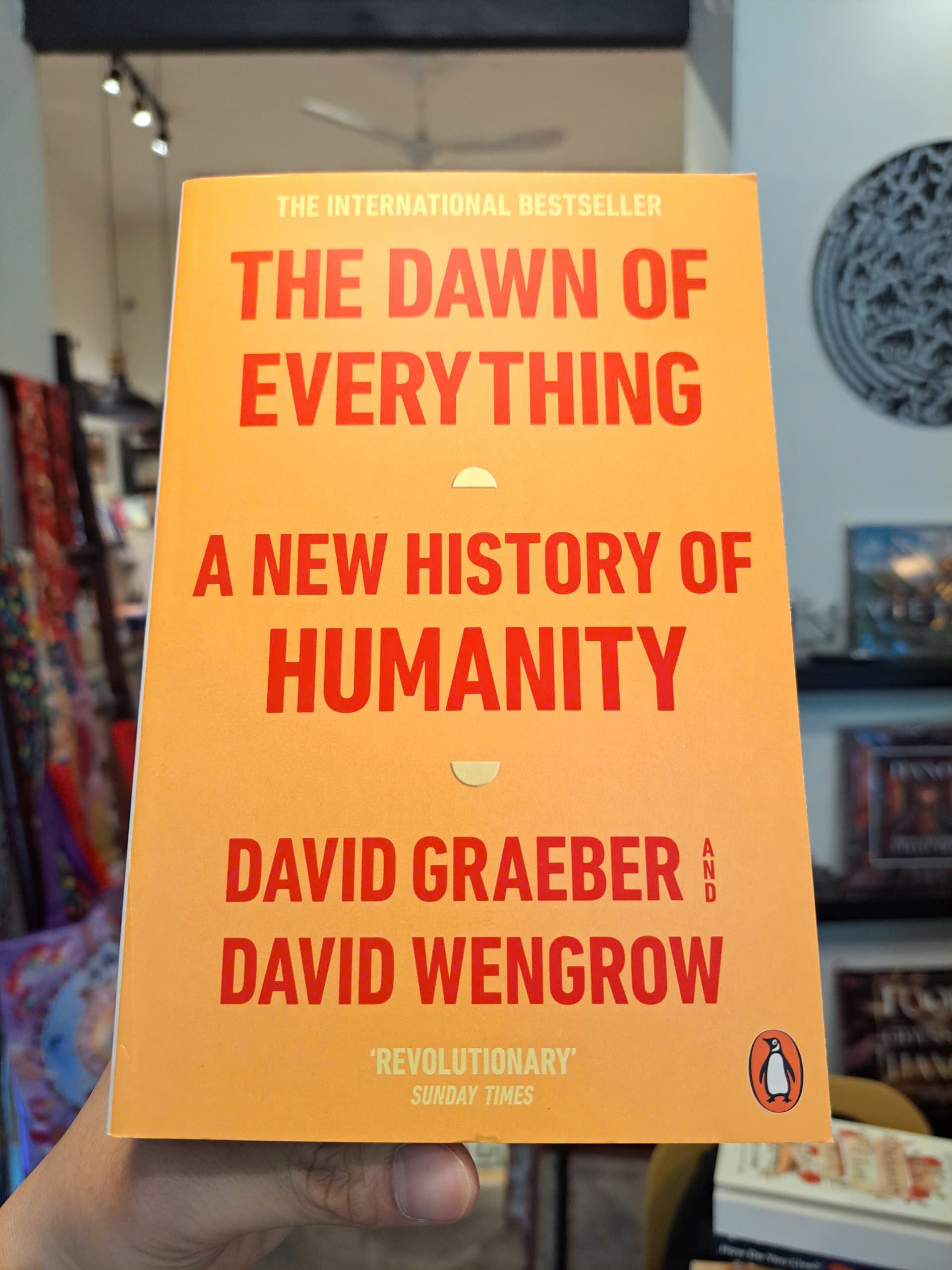 Sách - The Dawn of Everything: A New History of Humanity by David Graeber | Lịch sử Loài người