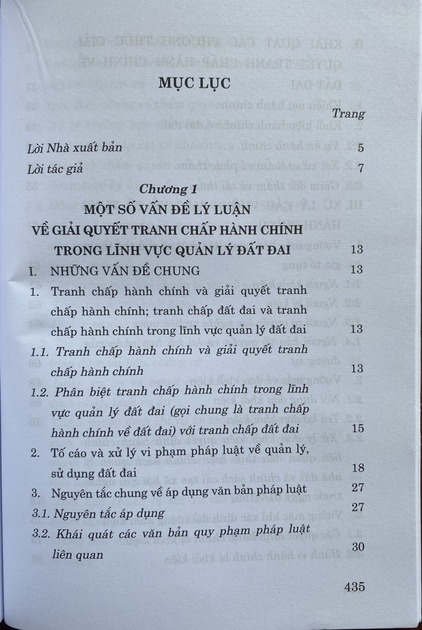 Giải quyết tranh chấp hành chính trong lĩnh vực quản lý đất đai - Phát hiện vi phạm và xử lý vướng mắc (Sách chuyên khảo)