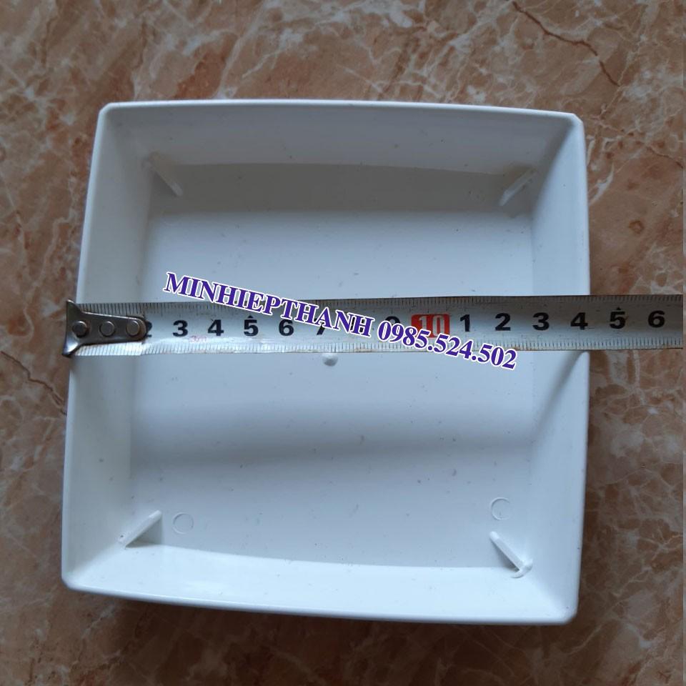 Đĩa lót chậu nhựa vuông trồng cây v15 cạnh 14cm
