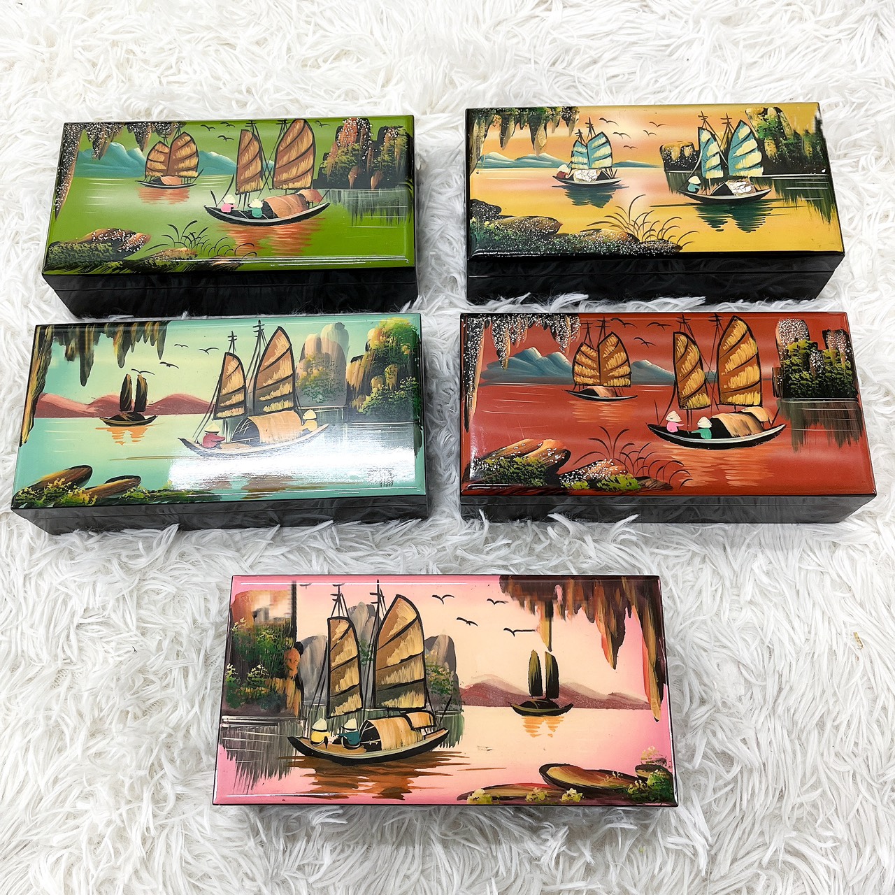 Hàng loại 1- Hộp Trang Sức Sơn Mài Cao Cấp size 9 x18 cm lót nhung sang trọng