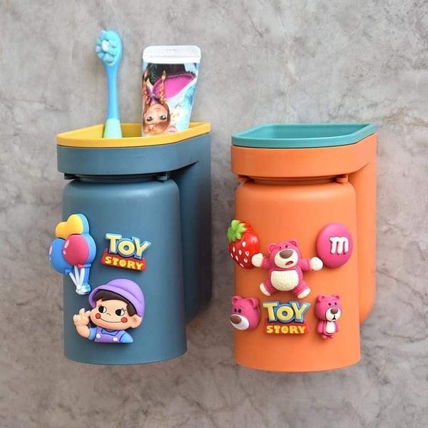 Kệ Đựng Bàn Chải, Kem Đánh Răng Kèm Cốc Treo ÚP NGƯỢC tặng sticker xinh xắnh