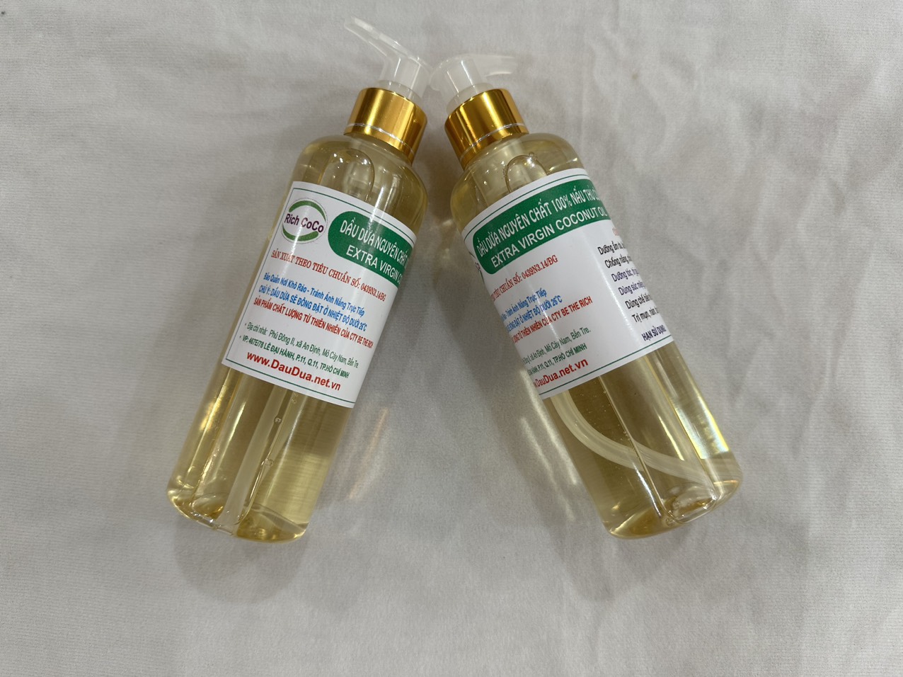 DẦU DỪA 100% NGUYÊN CHẤT BẾN TRE - NẤU THỦ CÔNG – RICH COCO - EXTRA VIRGIN COCONUT OIL - CHAI 300ml