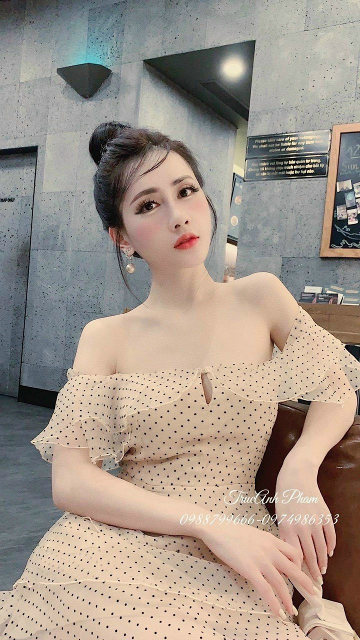 Đầm xòe voan bi trễ vai cực quyến rũ cao cấp