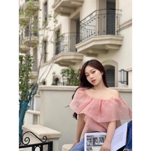 Áo trễ vai tay bồng