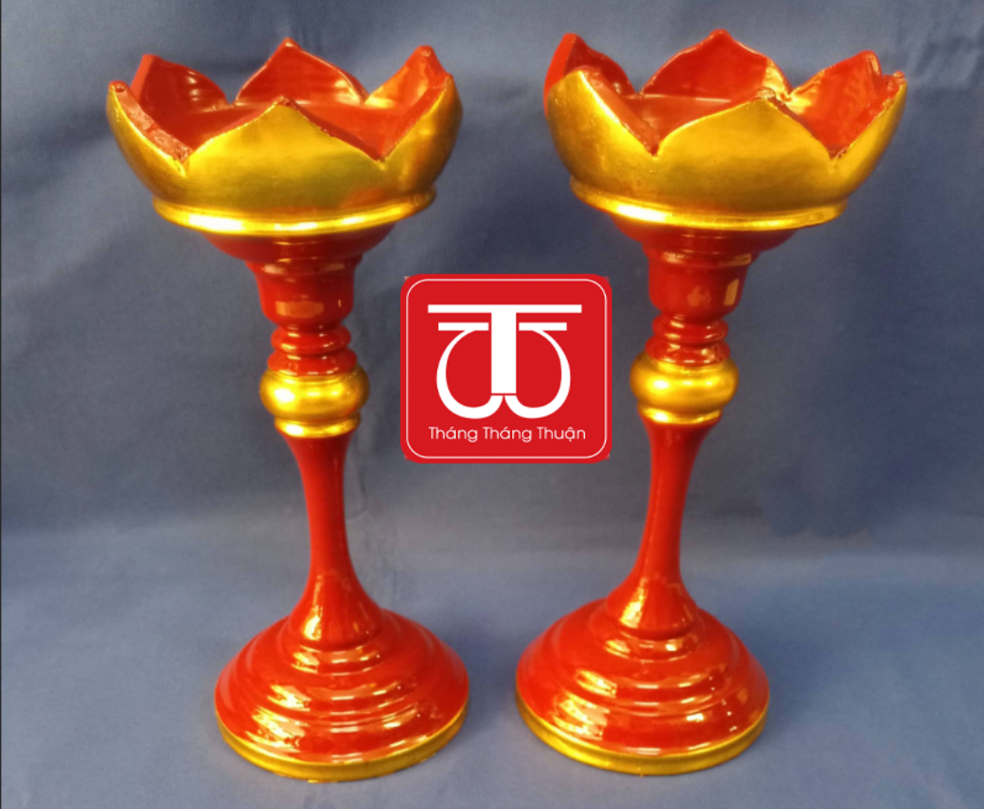 ĐÔI CHÂN NẾN GỖ SƠN SON THẾP VÀNG CAO 23CM ĐK NẾN 8CM