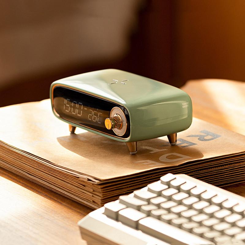 Trang chủ Mini Desktop Wireless Fast Sạc nhanh đa chức năng Loa sạc sạc ánh sáng hiển thị nhiệt độ đồng hồ báo thức ánh sáng hiển thị nhiệt độ Color: green