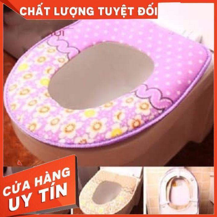 TẤM LÓT BỒN CẦU CHO MÙA ĐÔNG KHÔNG LẠNH