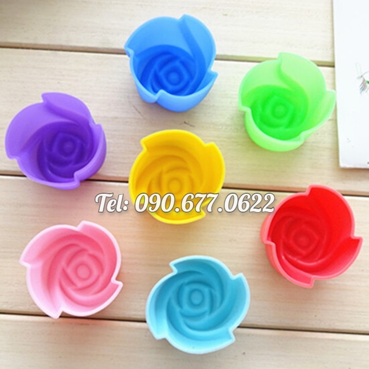 Bộ 10 khuôn silicon làm bánh, rau câu, bánh bông lan, bánh da lợn, bánh Cookie hoa hồng 3 lớp – Mã số 1130