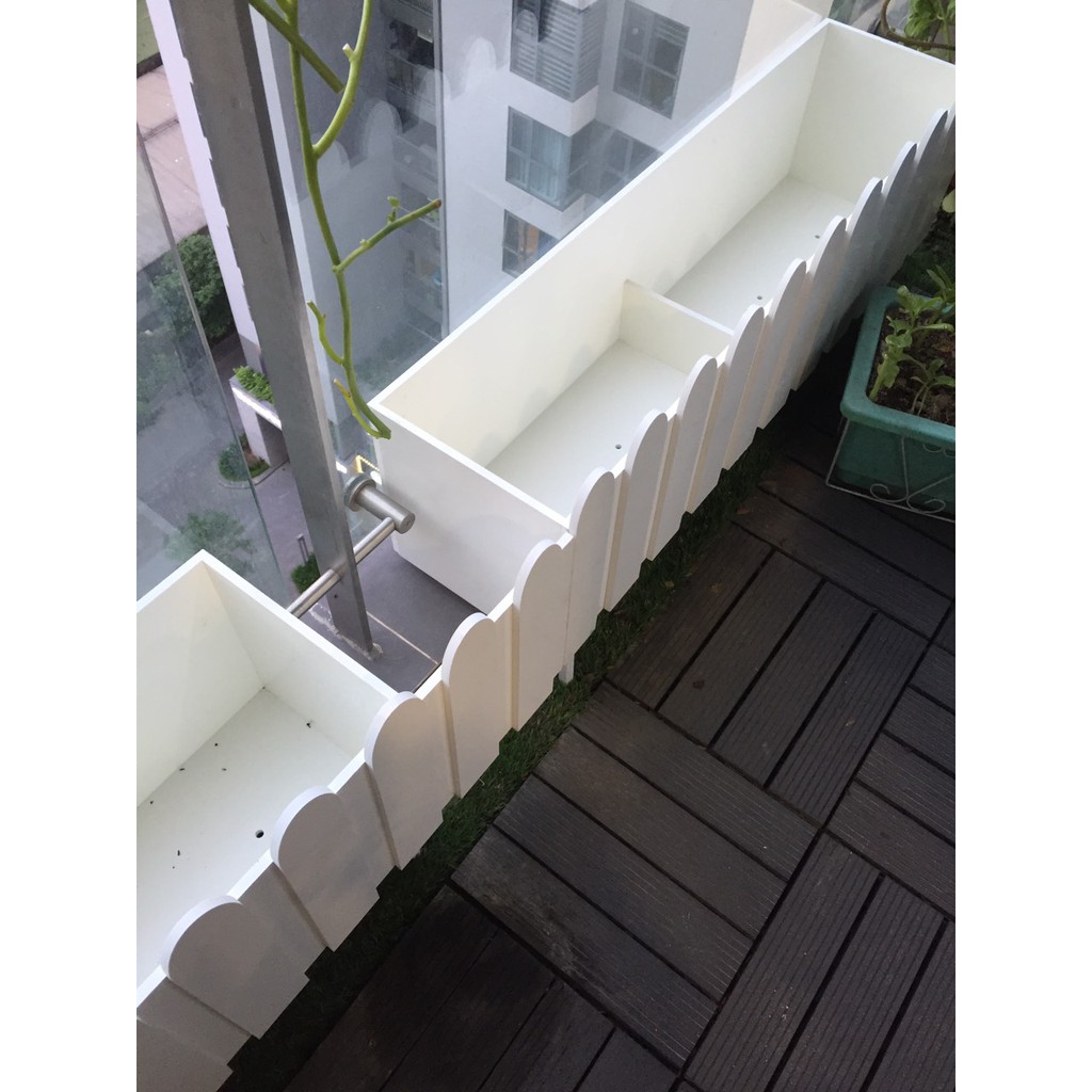 Chậu trồng cây hàng rào composite cao cấp