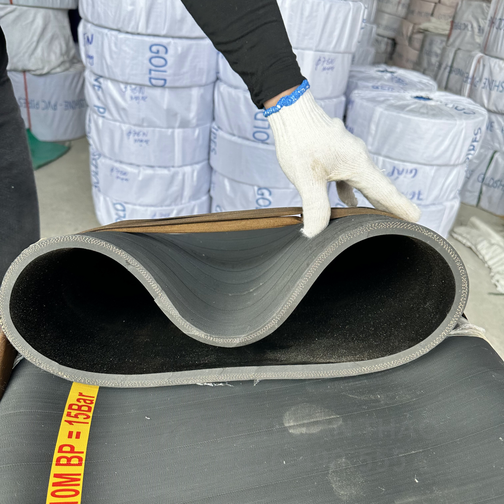 Ống cao su bố vải KT phi 300MM cuộn 10 mét Nhập Khẩu - Ống Chống Phá Chống Nổ thuận thảo
