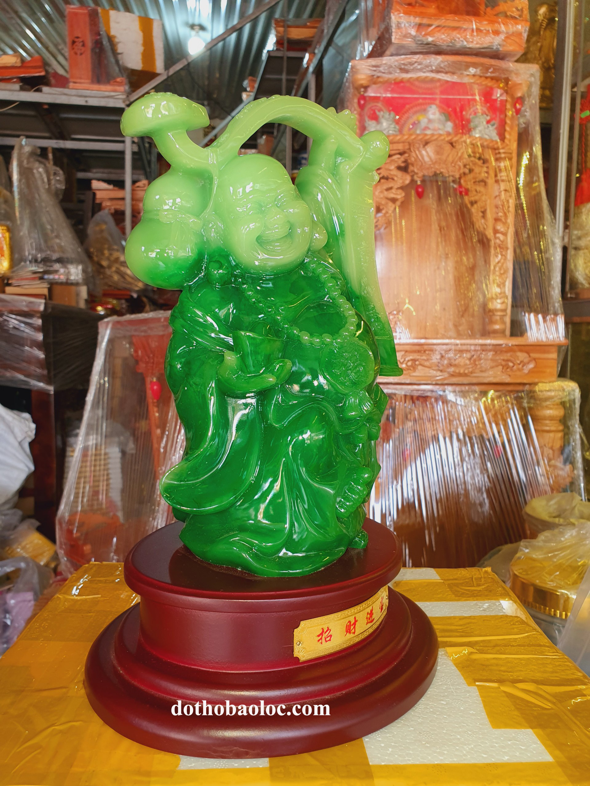 Tượng phật Di Lạc phong thủy màu xanh ngọc cao 36cm