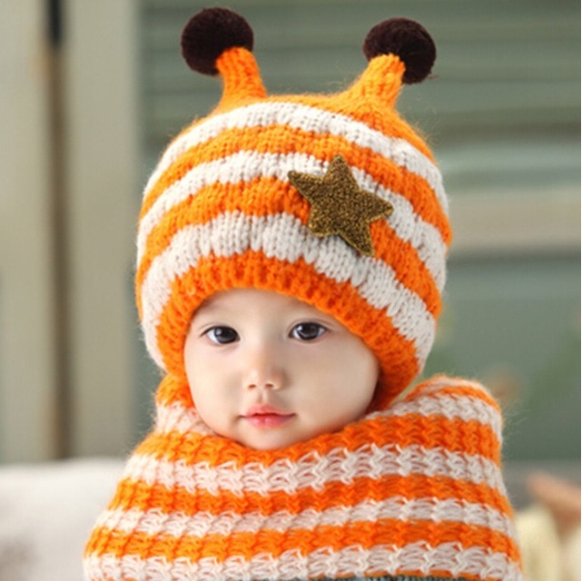 Bộ mũ và khăn len cho bé 0- 2 tuổi