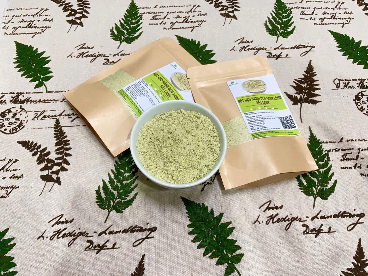 Bột đậu nành đen xanh lòng sấy lạnh siêu mịn, không biến đổi gen - Cold dried Black Soybean Powder