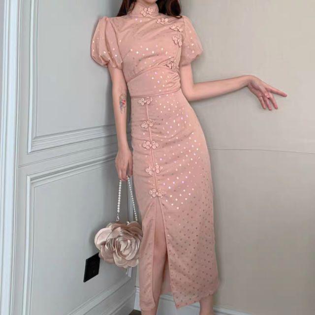 Đầm sườn xám váy cách tân xẻ ôm body dự tiệc hồng sữa nude hai lớp xinh đẹp nữ tính trung hoa