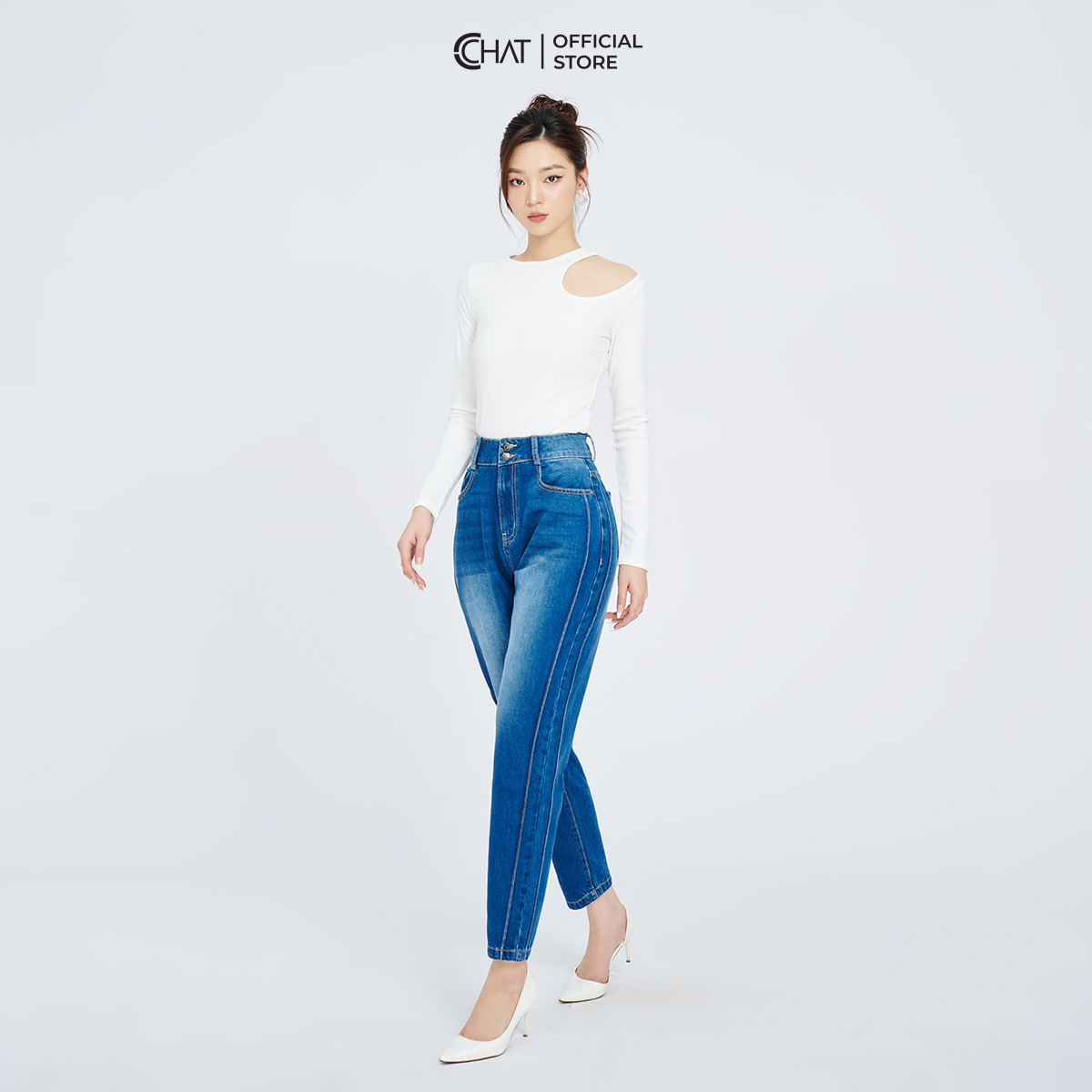 Quần Jeans Nữ  Dáng Baggy Cạp 2 Khuy Phong Cách Trẻ Trung Cá Tính 13GDJ2001BH