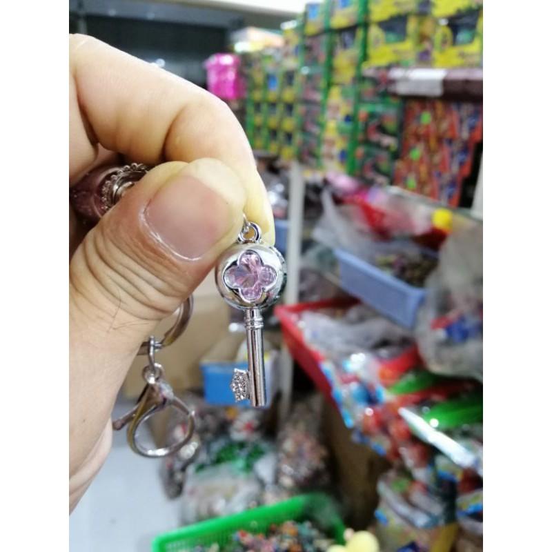 Móc khóa chai hột xoàn quà lưu niệm ý nghiã