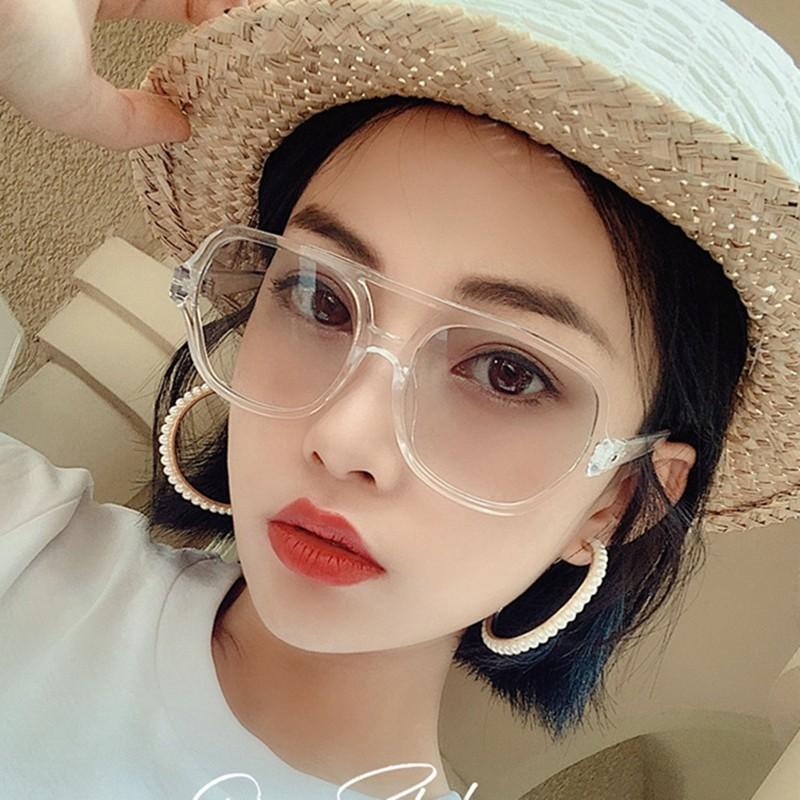 Kính mắt cho nữ thiết kế phong cách Hàn Quốc