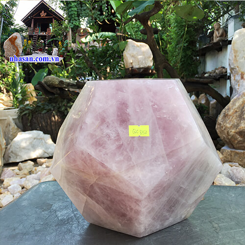 Đa giác 12 mặt đá thạch anh hồng tự nhiên phong thủy trấn trạch QC852 nặng 11.4kg kích thước 21x19x12.5(cm) – vật phẩm phong thủy may mắn