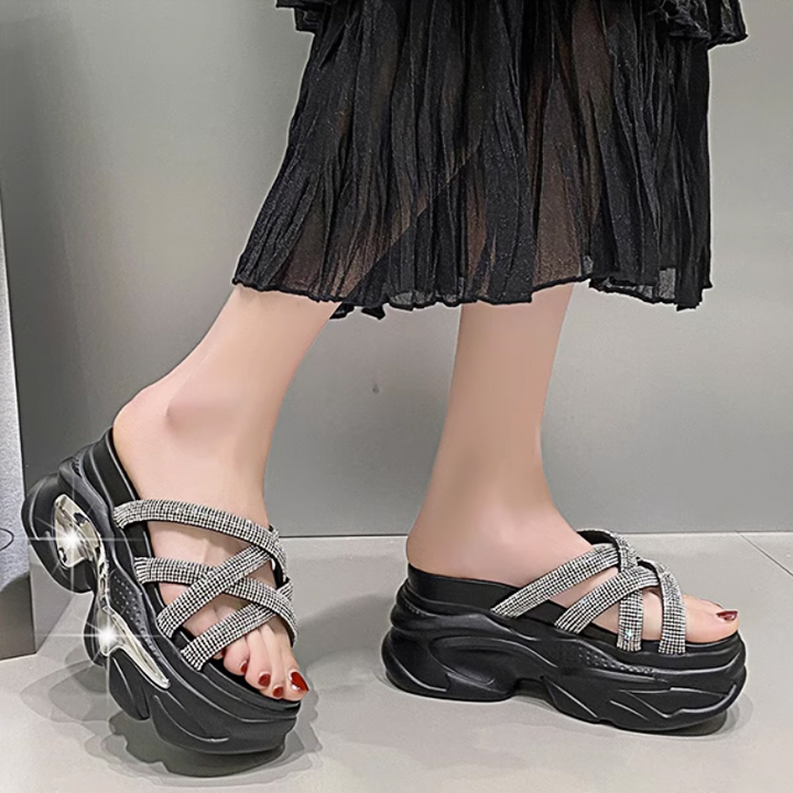Dép Bánh Mỳ Cao 9cm Quai Chéo Đính Đá Đế Hợp Kim X490-0487 - ĐEN - 39
