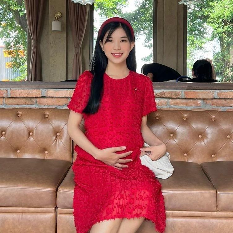 Đầm bầu tơ thêu nổi phom suông cách điệu đính nơ xinh xắn đi chơi, dự tiệc Nữ Women - Hồng