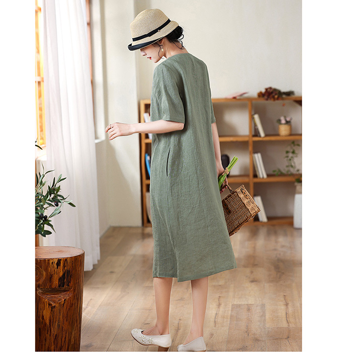 Đầm suông linen cổ vuông xanh rêu trẻ trung ArcticHunter, thích hợp dạo phố đi biển