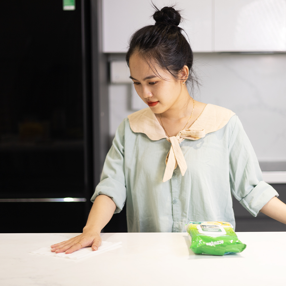 Khăn giấy ướt lau bếp Ecowipes khổ lớn 30x20 cm Kitchen Wipes gói 42 tờ loại bỏ dầu mỡ và vết bẩn nhanh chóng