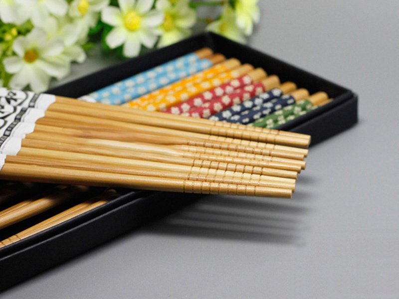 Bộ 2 set 5 đôi đũa trang trí hoa văn - Hàng Nội Địa Nhật