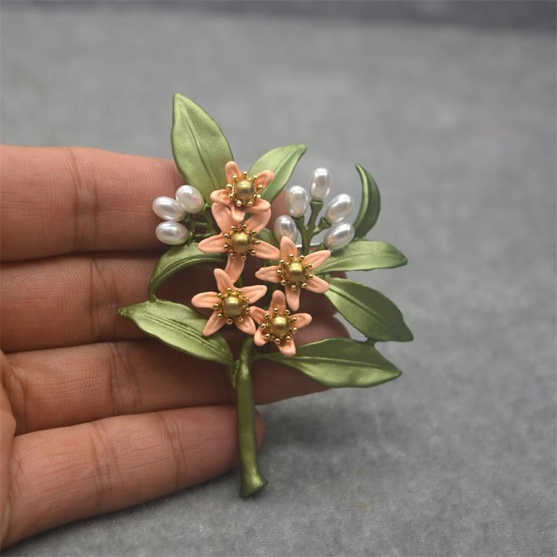 Cài áo thời trang hình hoa 3D phối ngọc chai nước ngọc dễ thương GC205