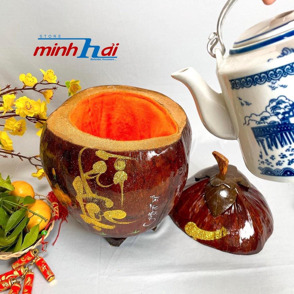 Bình Ủ trà trái dừa THƯ PHÁP - Bộ Tách trà gỗ dừa - Âm bằng sứ. Dụng cụ Ủ trà, Cà phê Truyền thống cổ điển