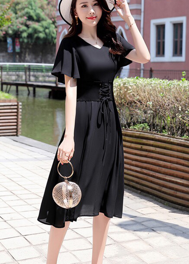 Đầm xòe cổ tim kèm nịt mắc cáo - DT624