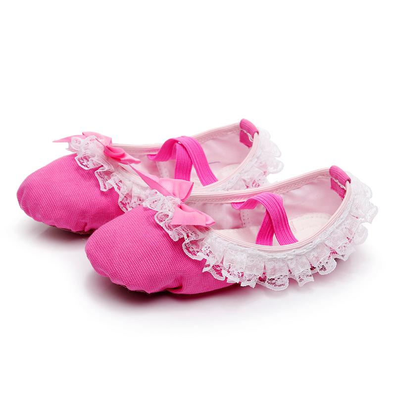 Giày giày ba lê ballet bowtie ren mùa đông mềm mại ba lê múa ba lê dép dép trẻ em thực hành giày ballerina giày nhảy nữ Color: Pink Shoe Size: 24