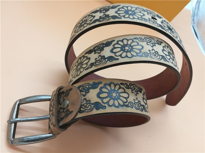 Thắt Lưng Da Thật Nữ Chạm Khắc Hoa Văn Thiết Kế Retro Kim Loại Nữ Dây Đồng Hồ Nữ Cao Cấp Dây