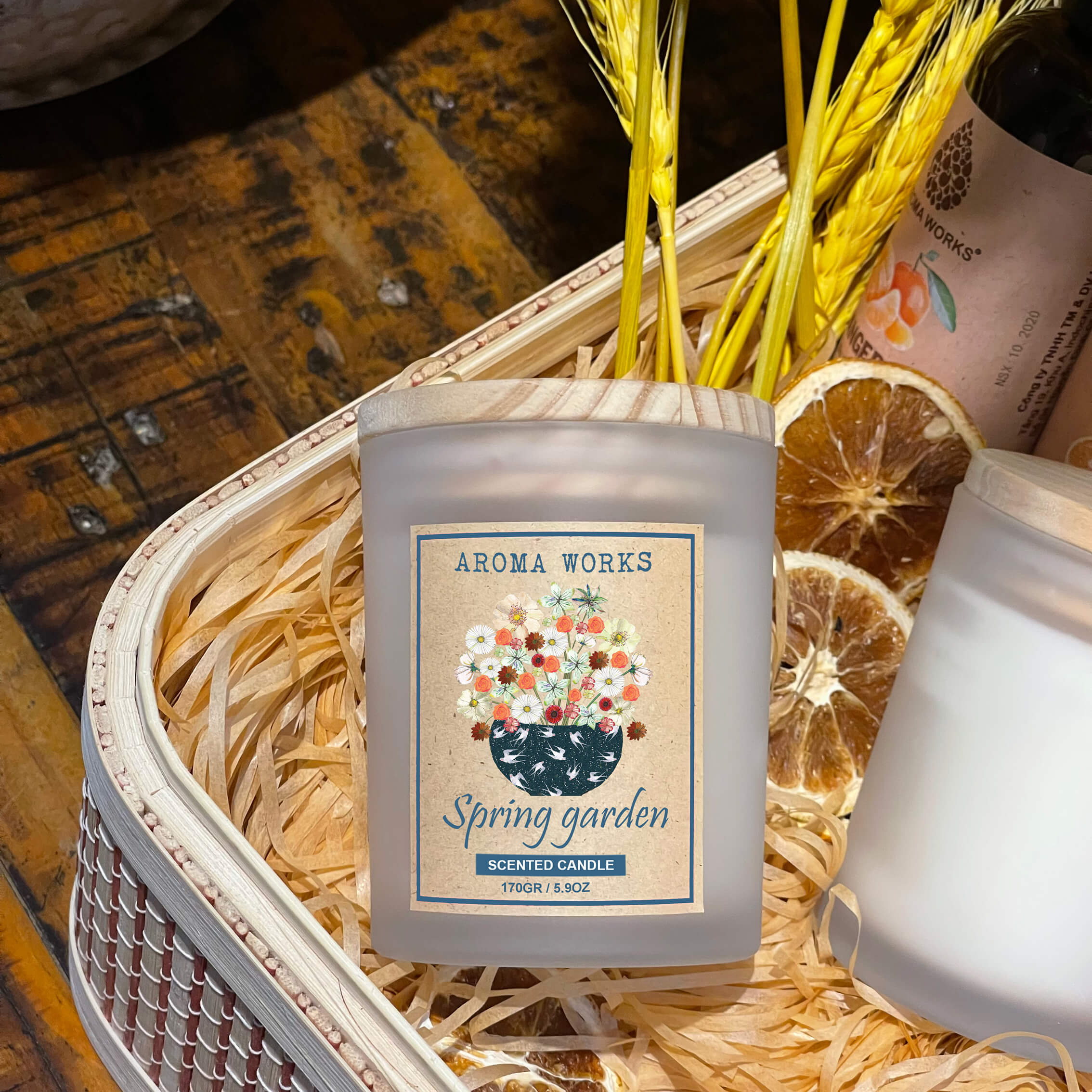 Nến Thơm Thiên Nhiên Aroma Works Natural Scented Candle - Spring Garden