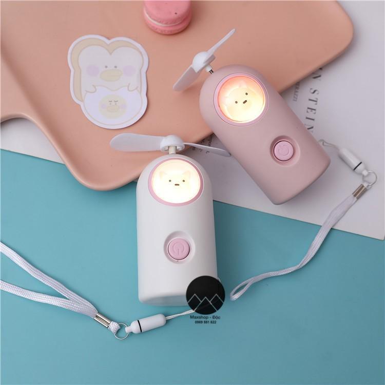 Quạt mini quạt tích điện, quạt cầm tay mini du lịch có đèn hình gấu Maxshop Độc