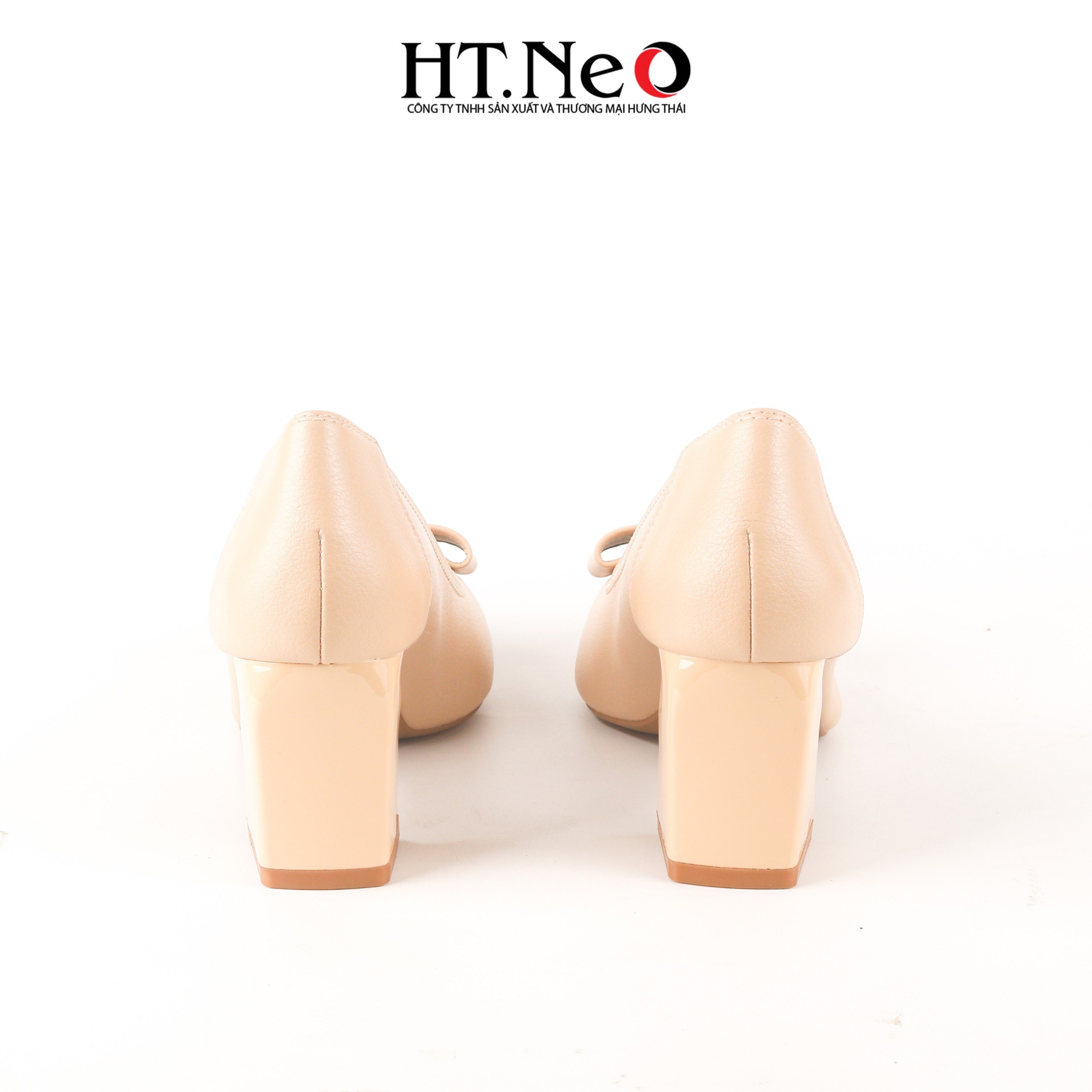 Giày cao gót, giày công sở 5p thiết kế đơn giản với nơ, chất liệu da, gót tru giúp tôn dáng , đi thoải mái, êm chân CS335